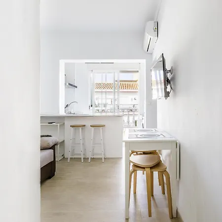 A&n Apartment *