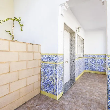 A&n Apartment *
